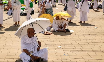 pilgrims-in-saudi-20240621165228
